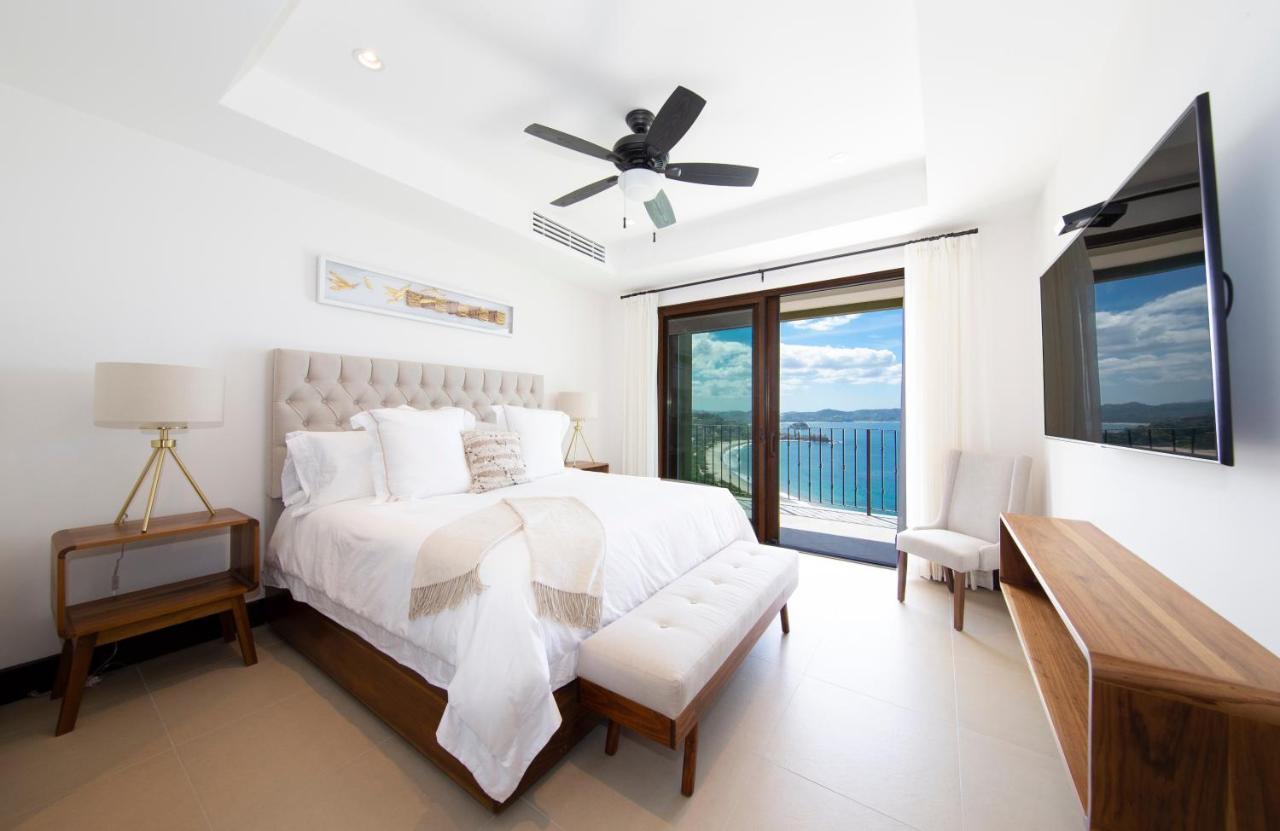 360 Splendor Del Pacifico Residences *