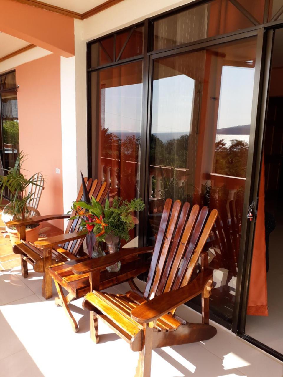 Lodge Manolo Corcovado, Ocean & Forest View Lodge, Bar & Restaurant