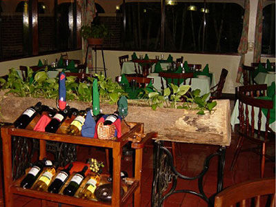 Hotel Espuelas, Bar & Restaurant