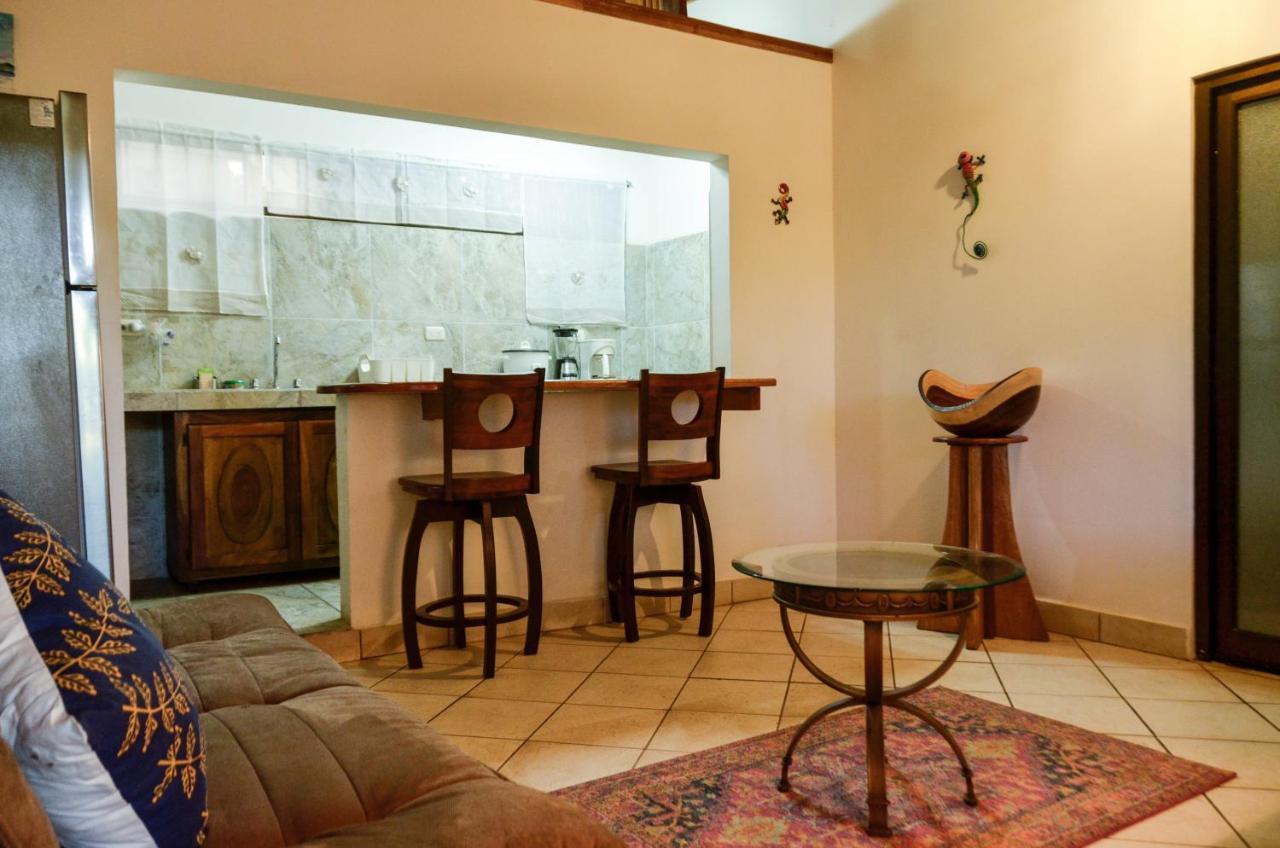 Aparthotel Zullymar Aptos Tamarindo