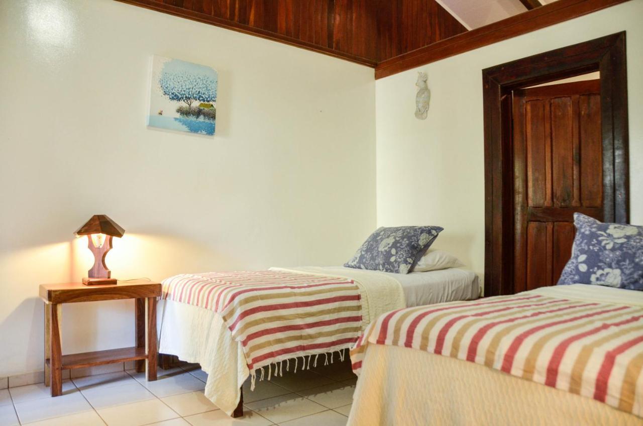 Aparthotel Zullymar Aptos Tamarindo