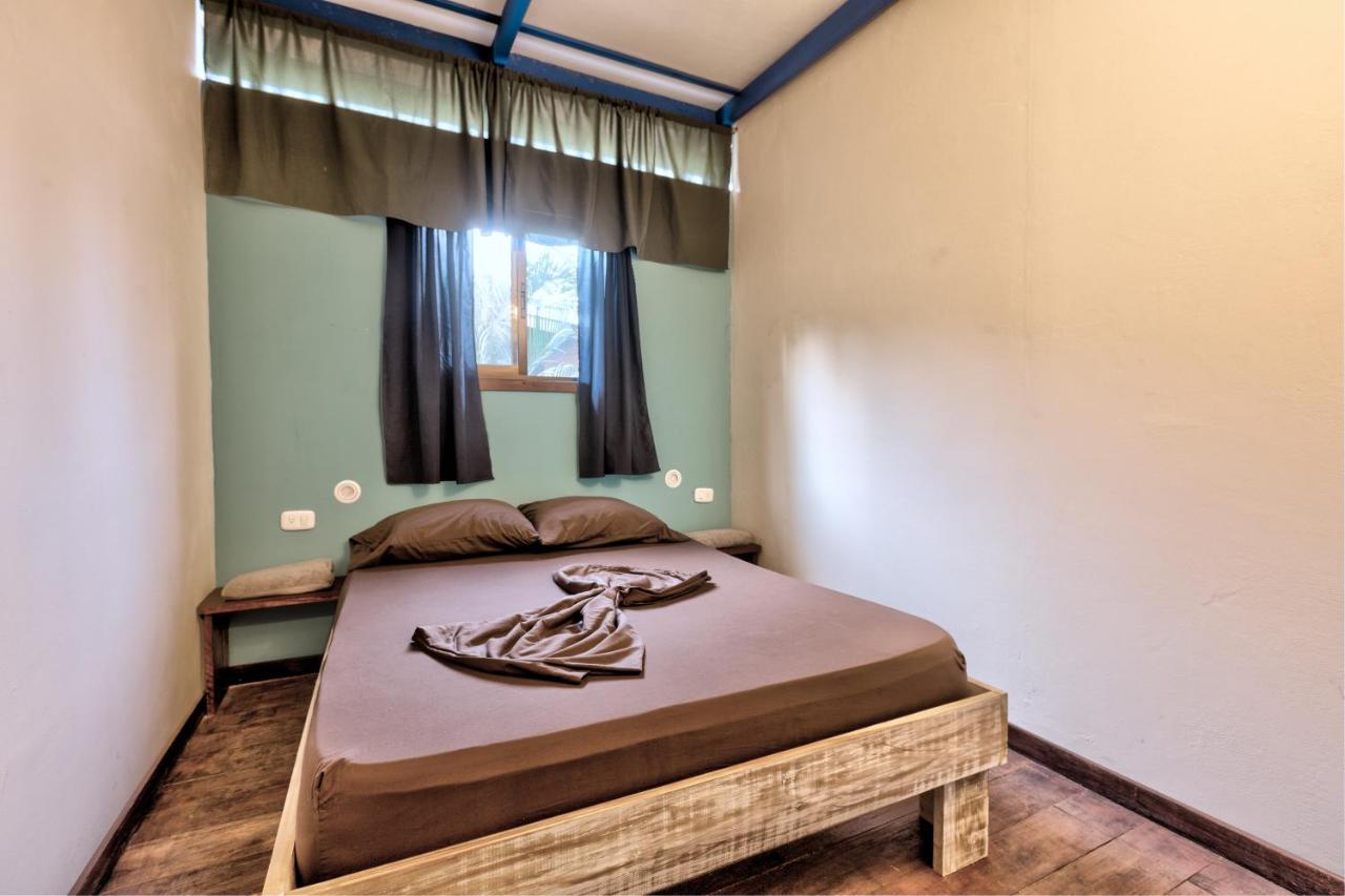 Hostel Playa 506 Beachfront *