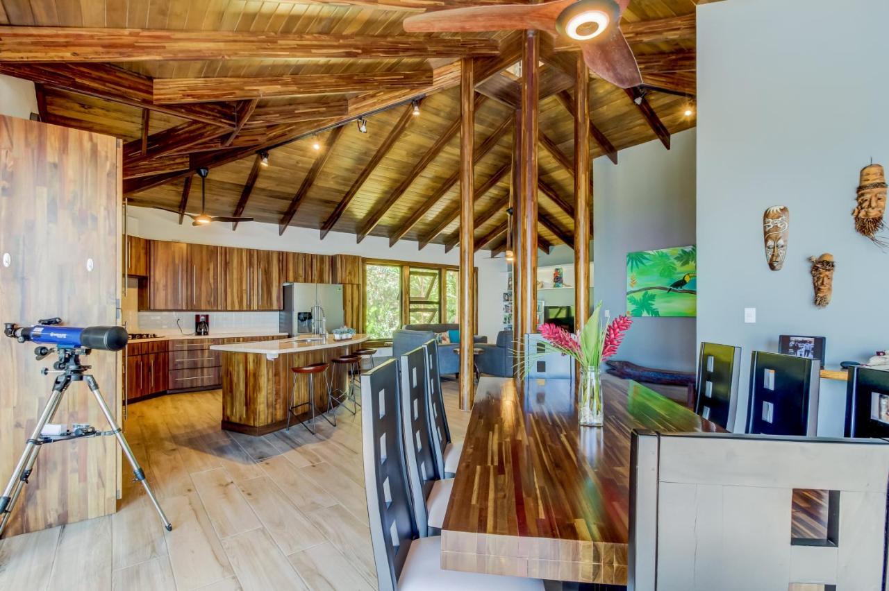 Casa Del Perezoso Holiday home *