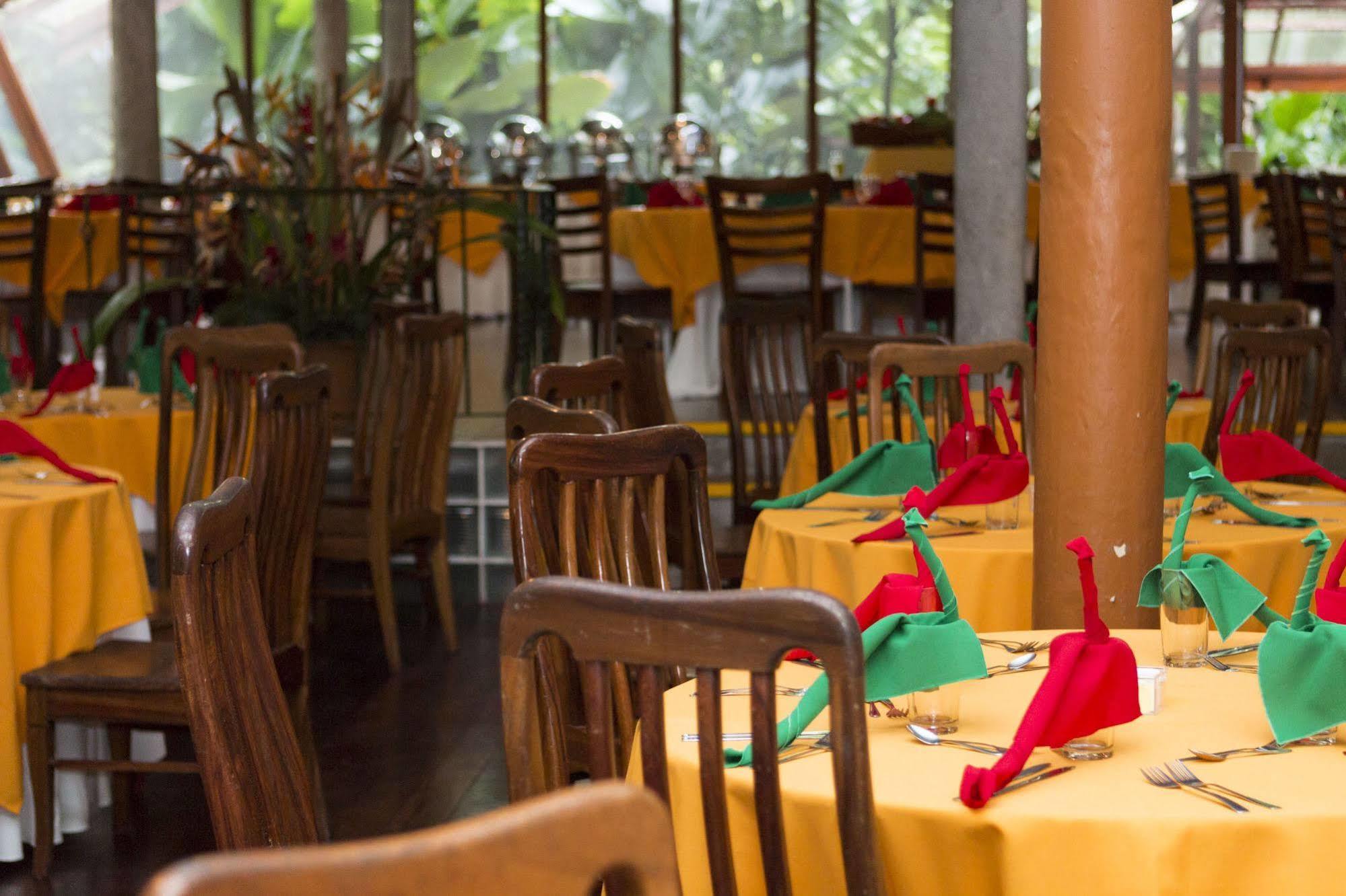 Hotel Pachira