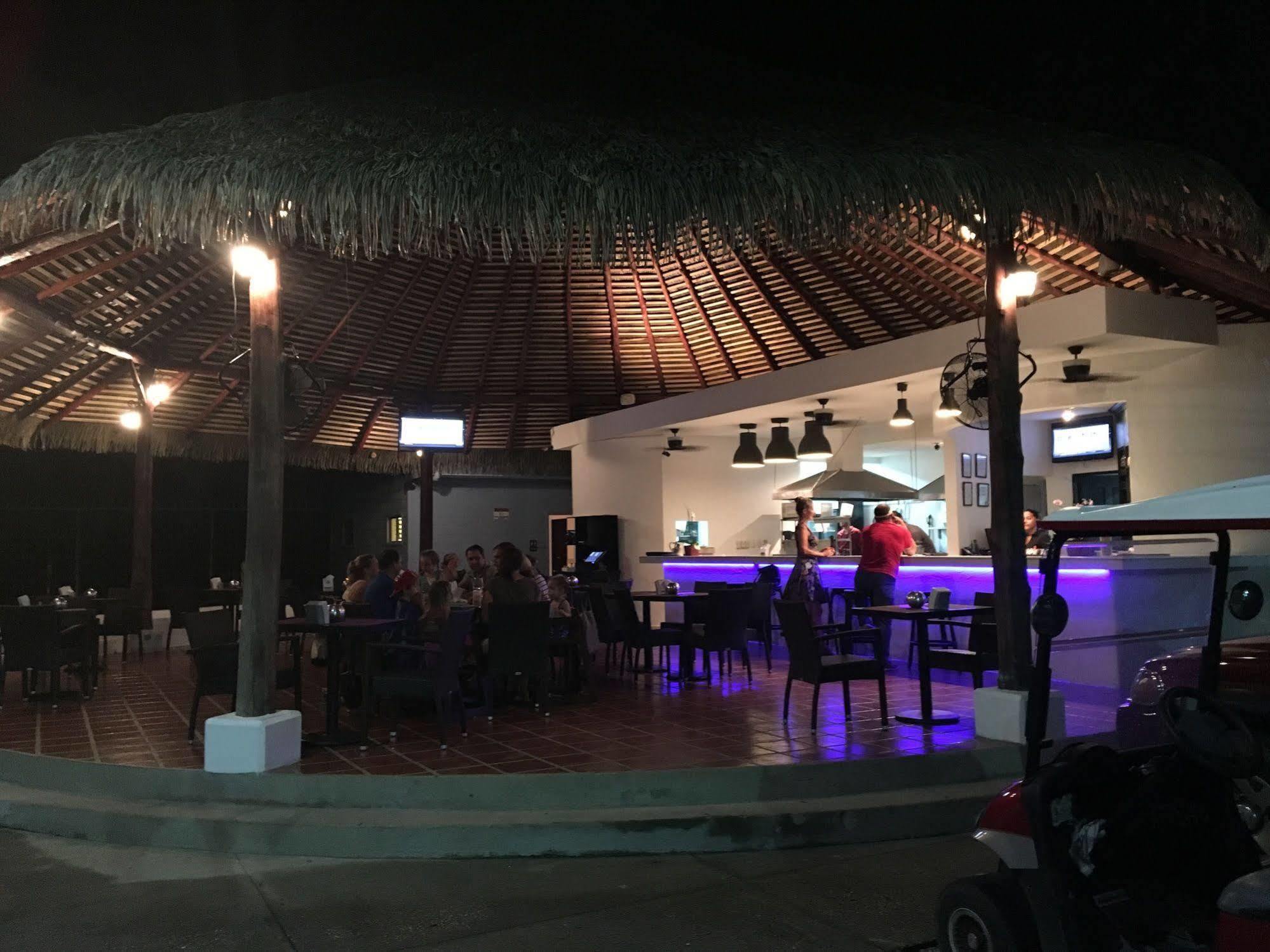Fatdaddy's Cabinas 4*
