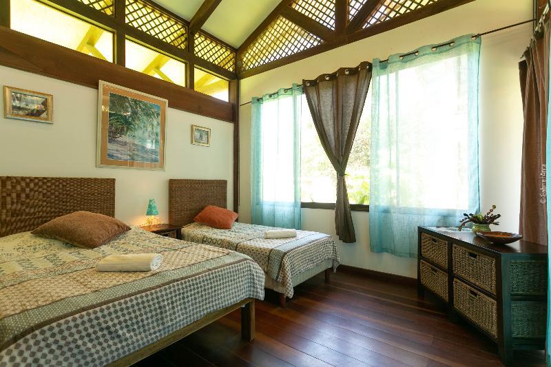 Lodge Kenaki *