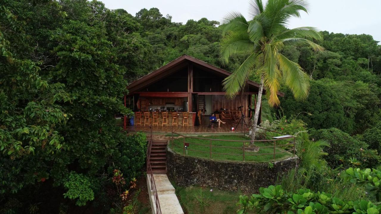 Lodge Casa Roja
