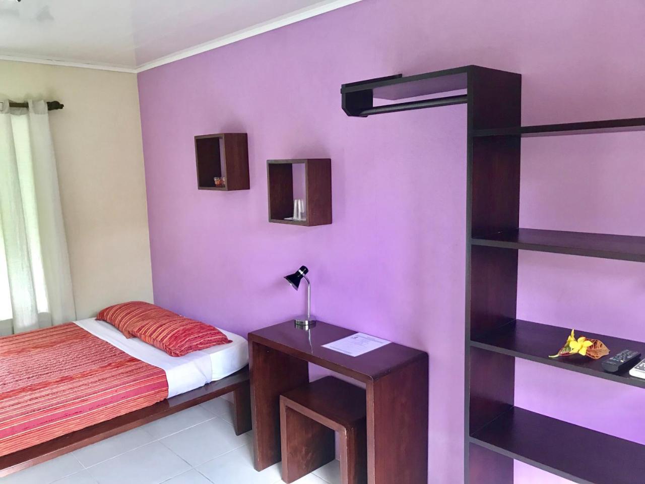 Hotel Colores Del Arenal
