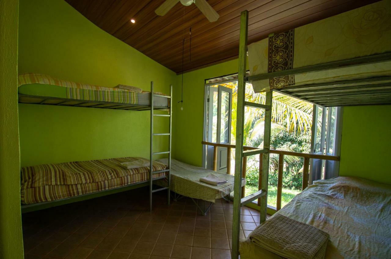 Chilantro & Hangout Homestay *