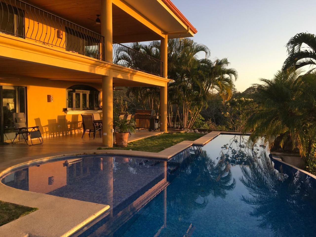 Costa Del Mar *