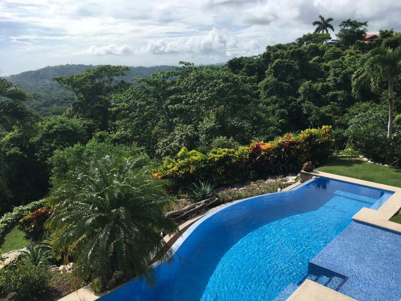 Costa Del Mar Homestay