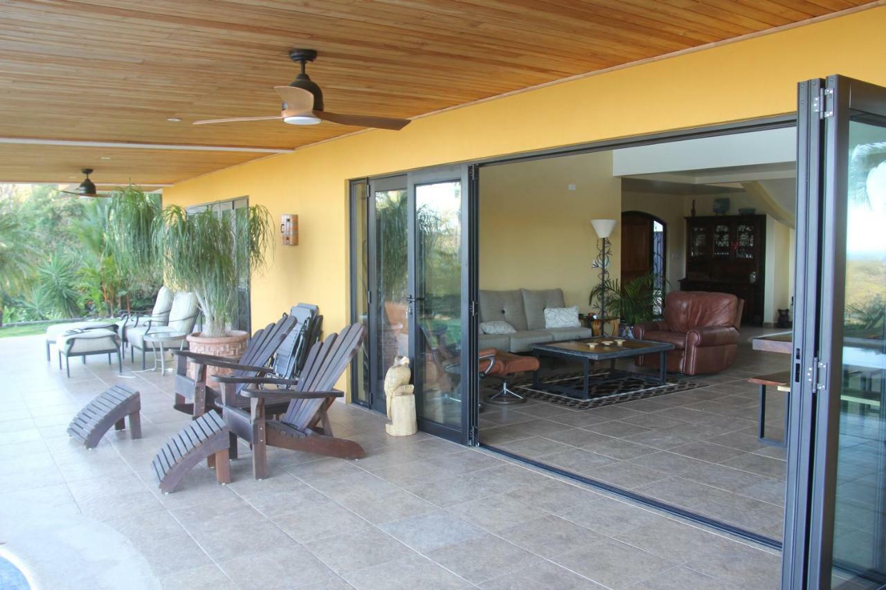 Costa Del Mar Homestay Garza
