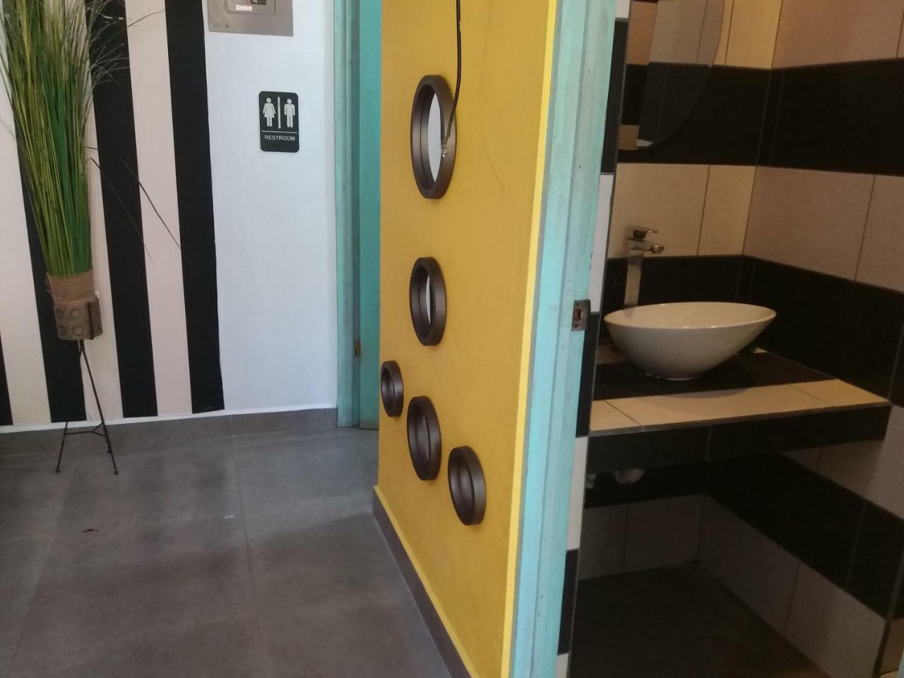 Izus Place Inn