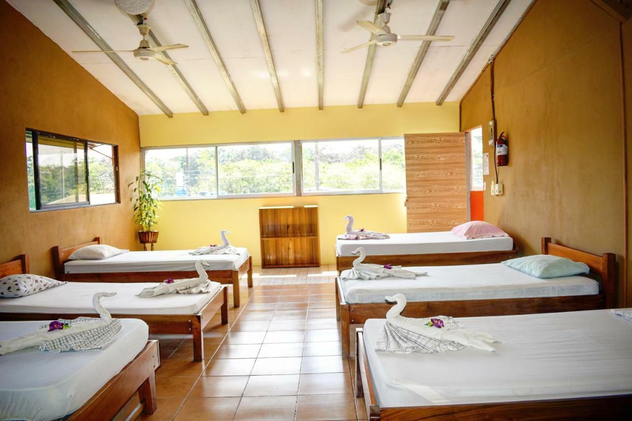 Guest house Cabinas The Corner Golfito