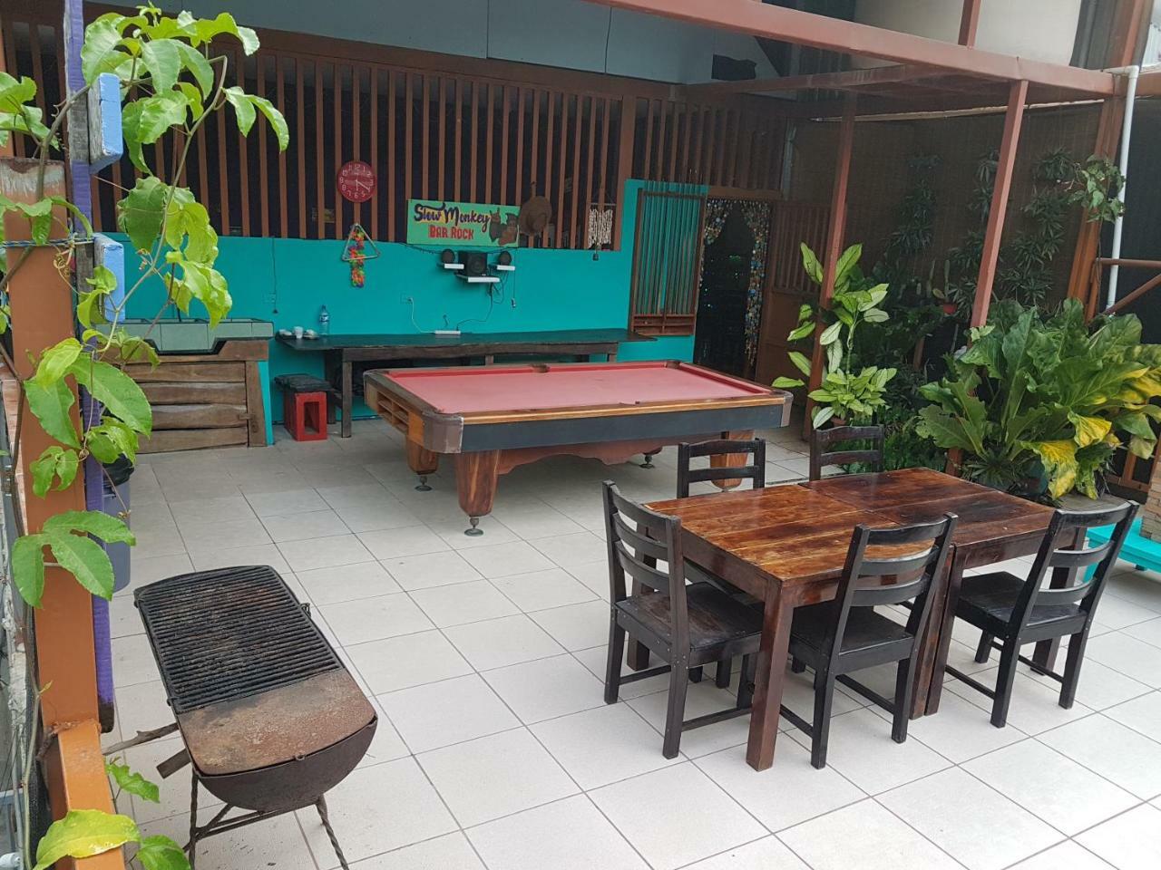Slow Monkey Playa Santa Teresa (Puntarenas)