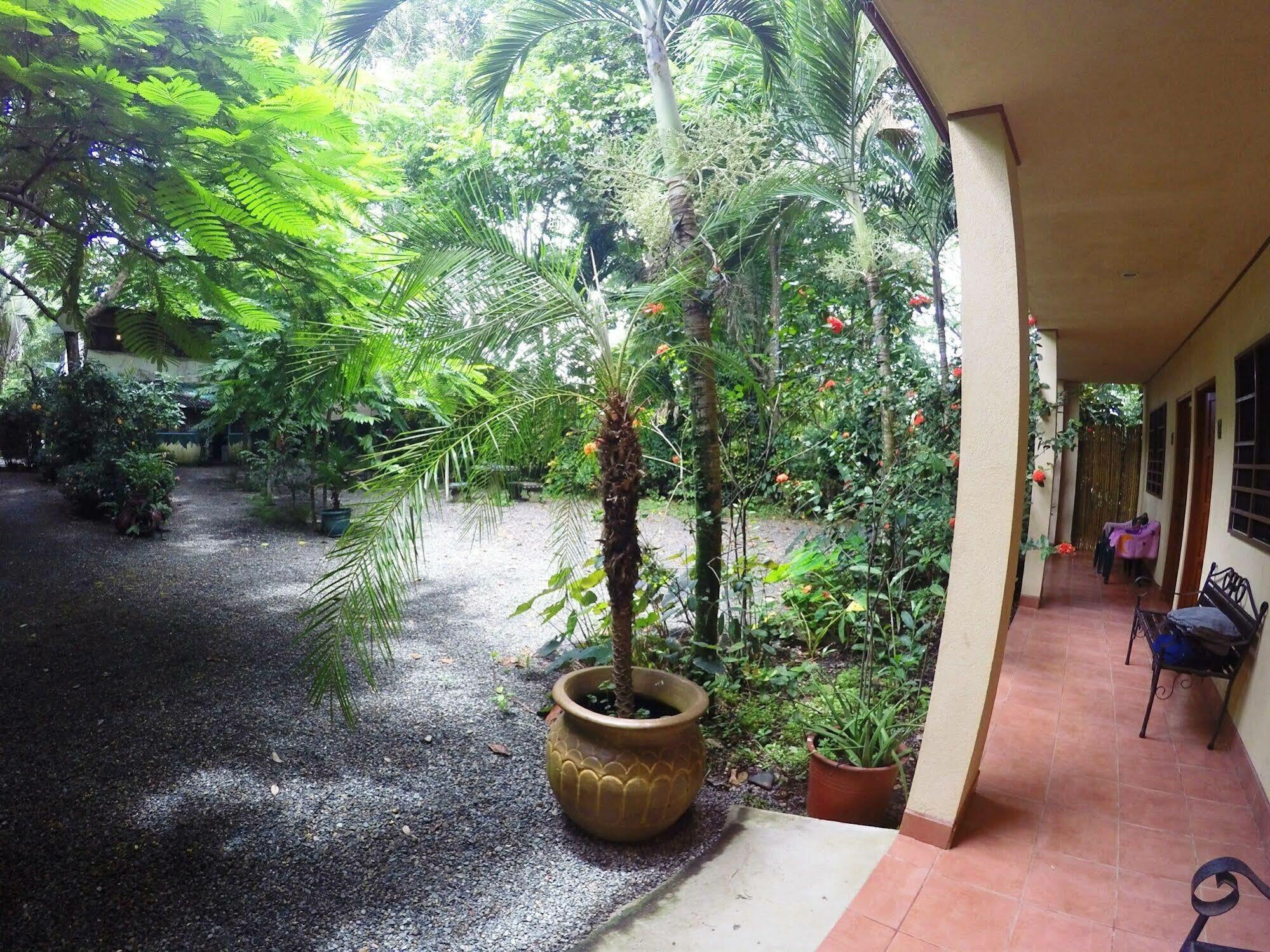 Tropical Sands Eco Hotel 2*