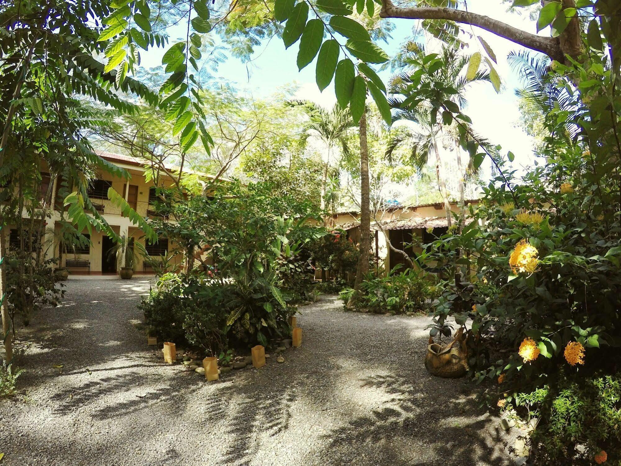 Tropical Sands Eco Dominical