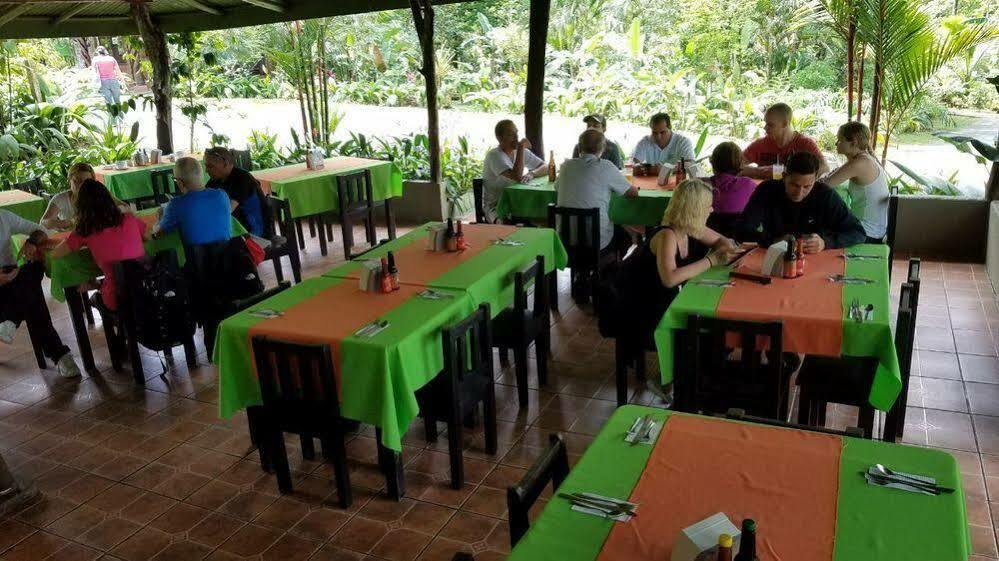 Catarata Rio Celeste Hotel Bijagua