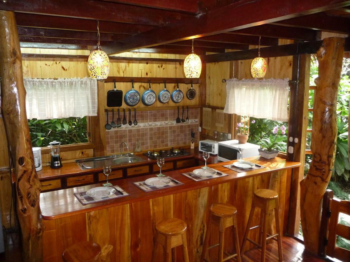 Holiday home Topos Tree House *