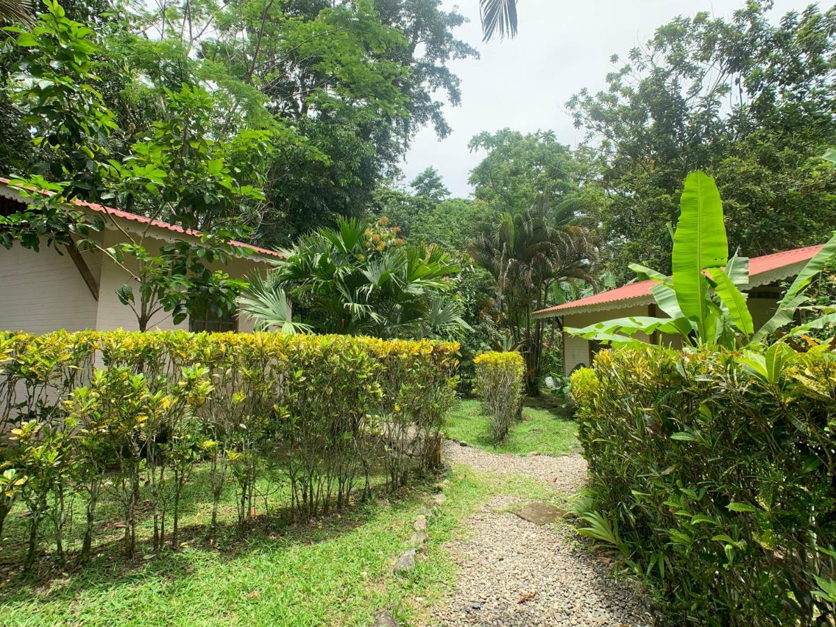 Luna Caribena Village