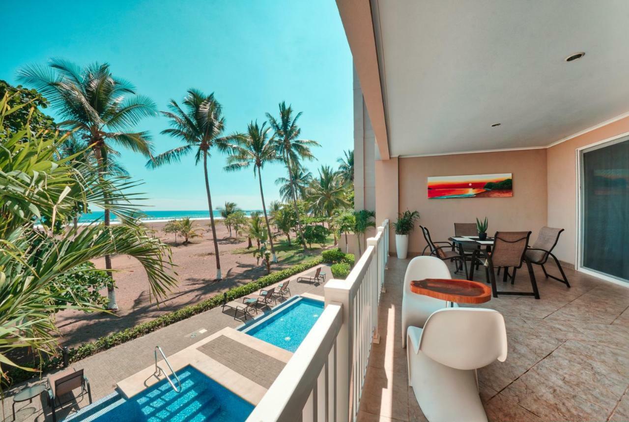 The Palms Ocean Club Aparthotel
