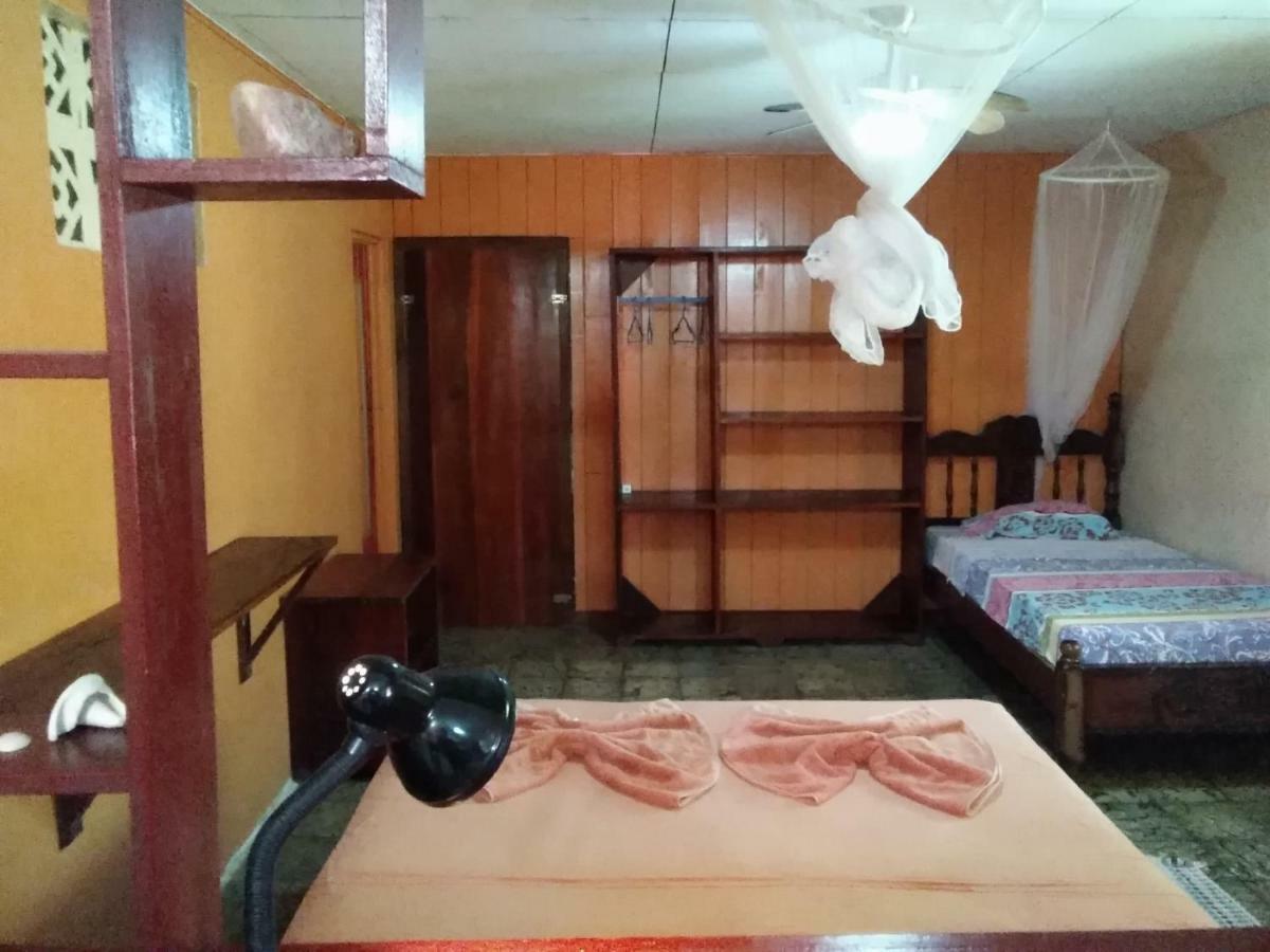 Hostel Cabinas Algebra Cahuita