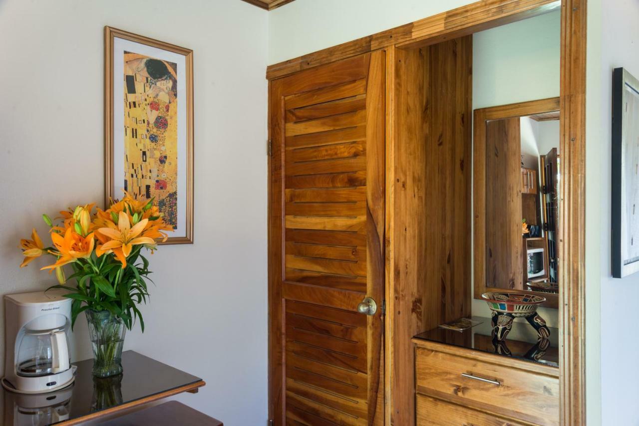 La Terraza Bed & Breakfast 3*