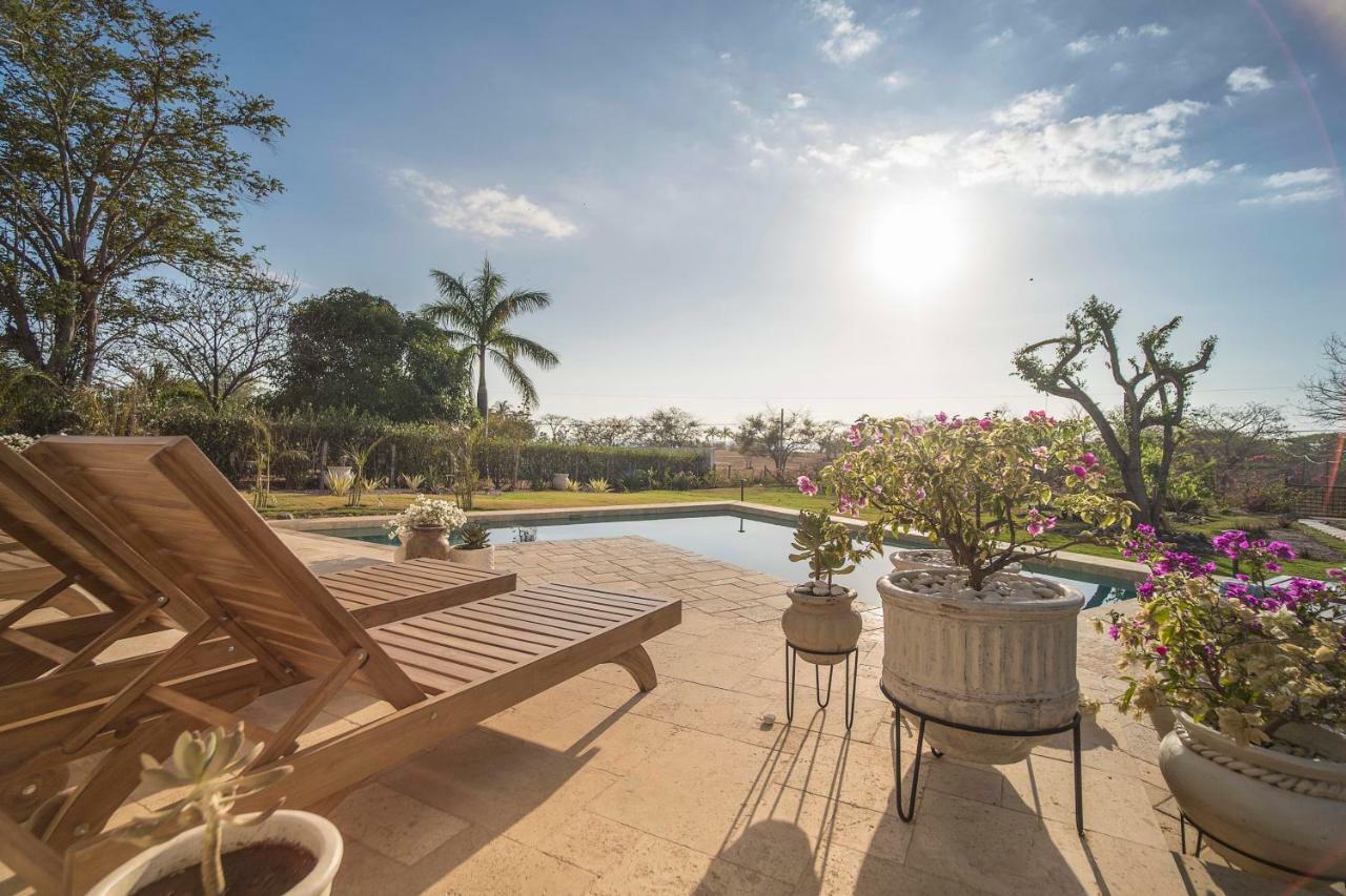 Country house Casa Bougainvillea *