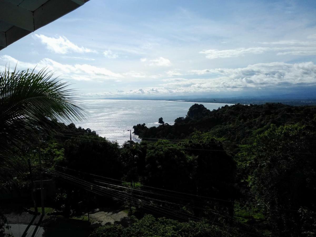 Vista Real Inn 2*