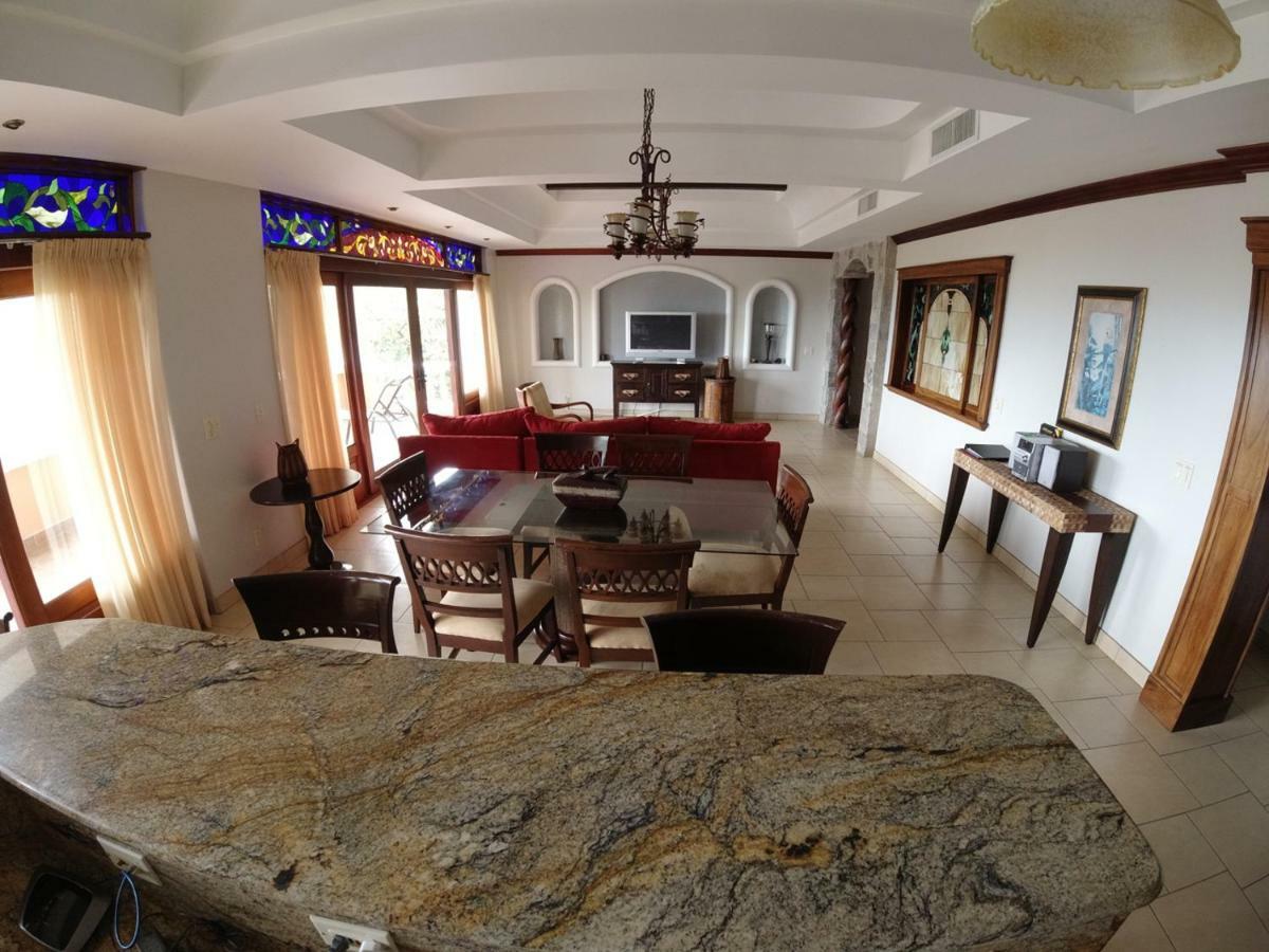 Villa Pacifico Colonial *
