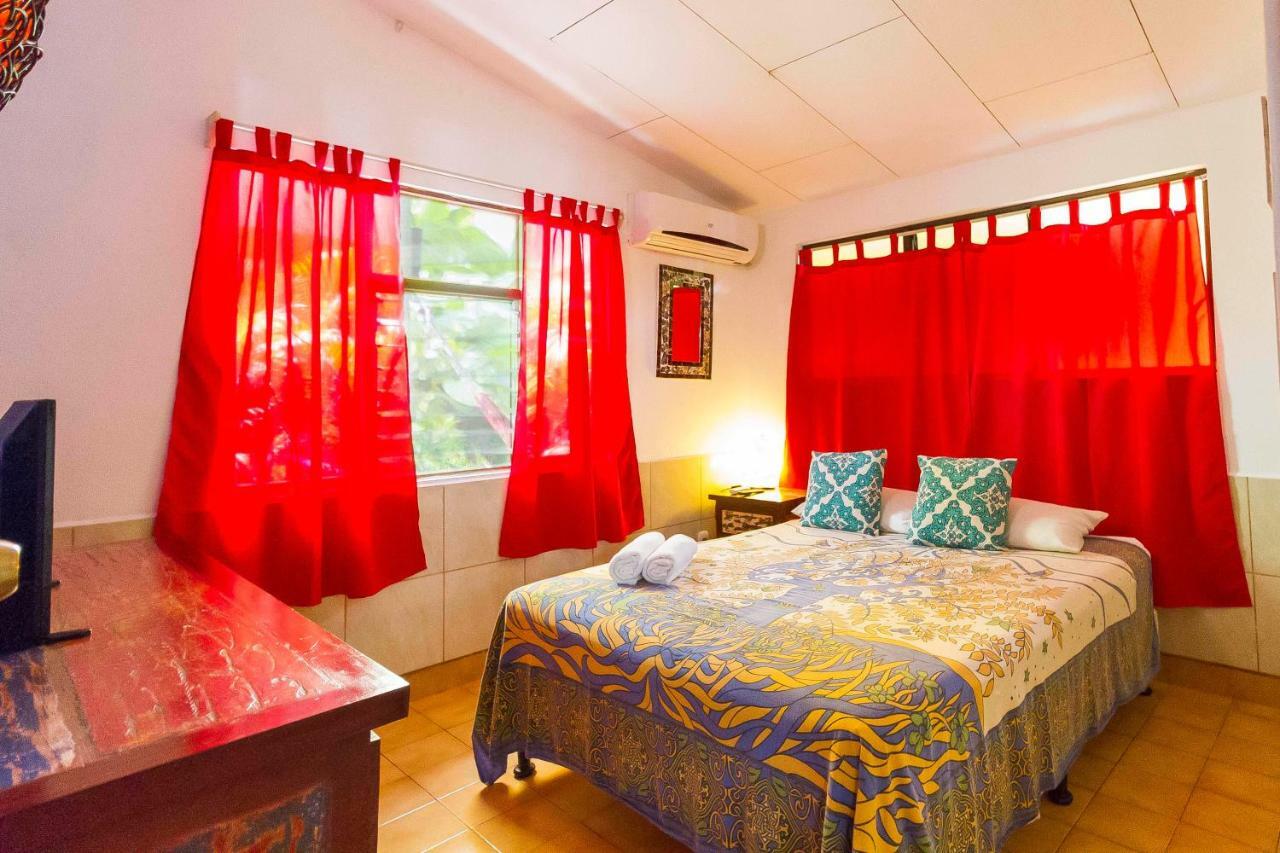 Hotel Buddha House 2*