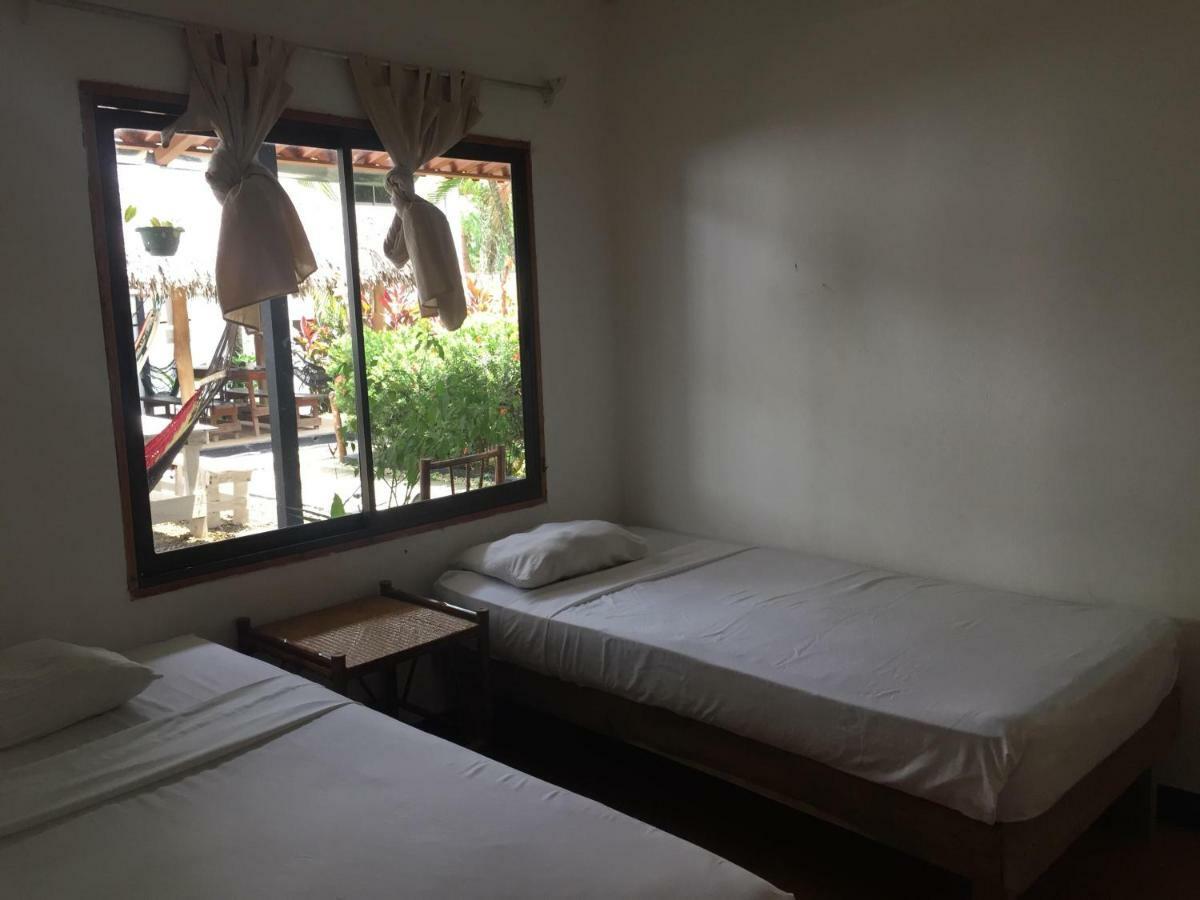 Beach Break Surf Hostel *