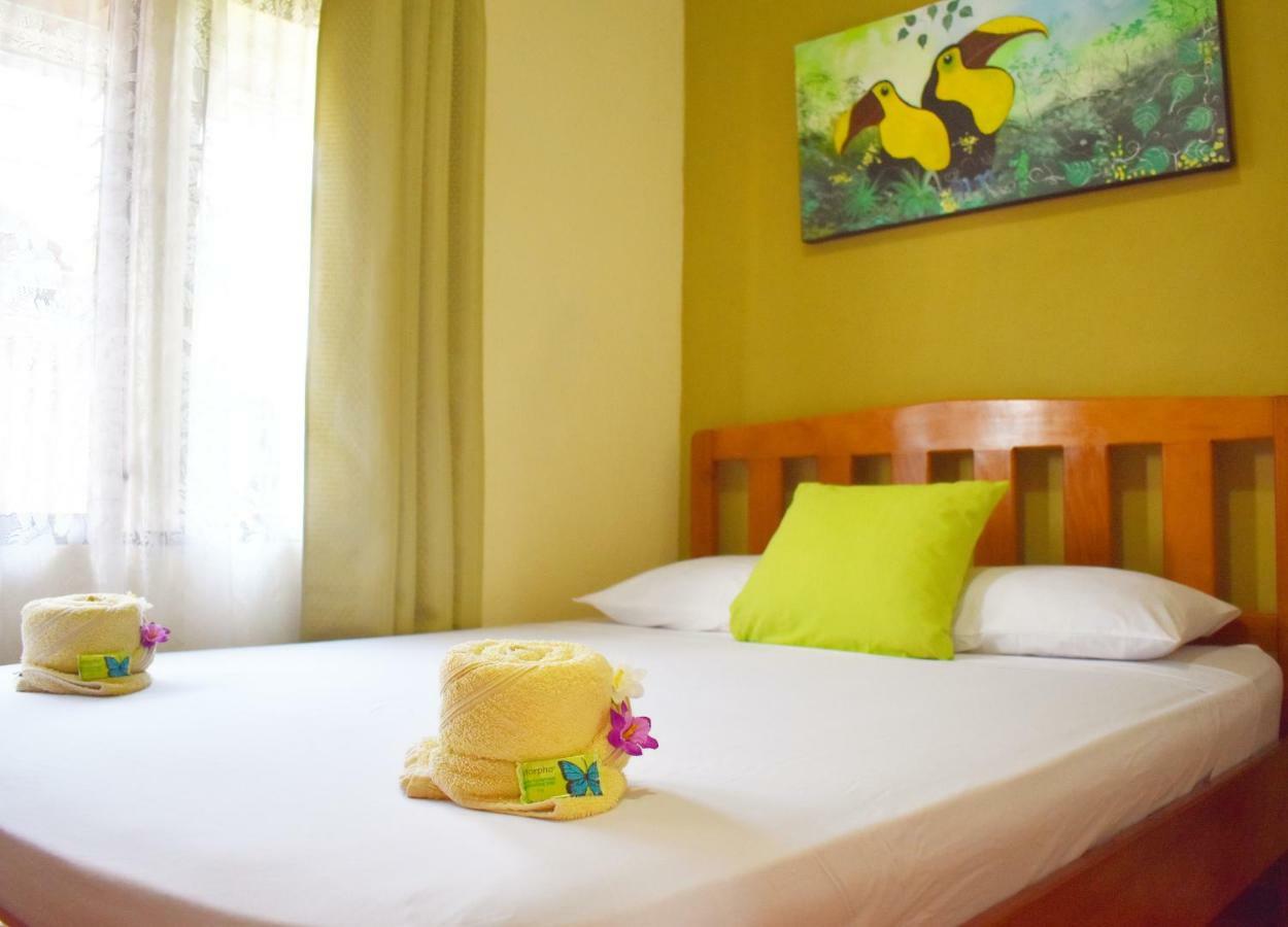 Guest house Cabinas The Corner