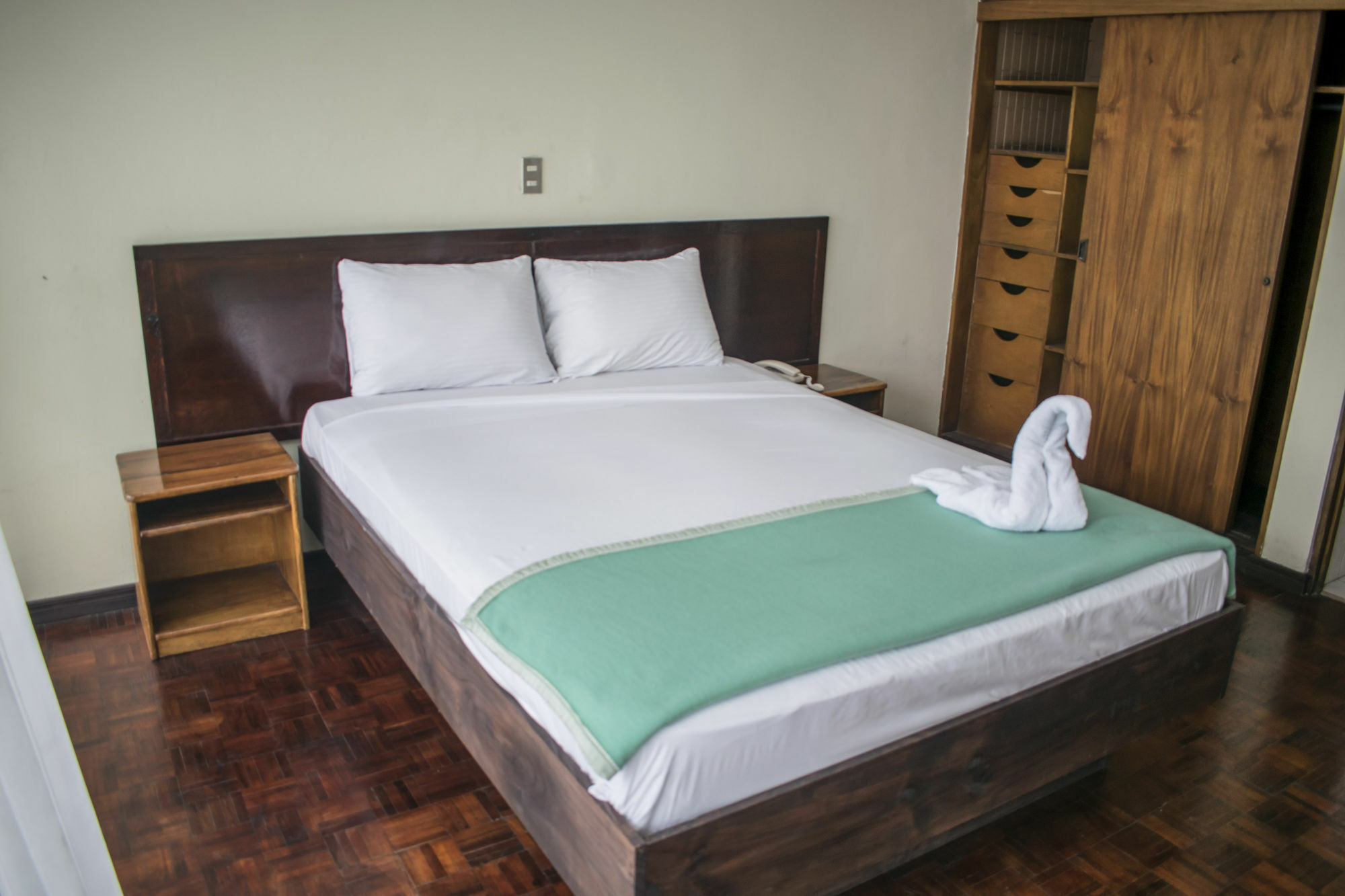 Ambassador Hotel 4*