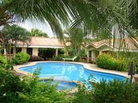 Carmoran Playas del Coco