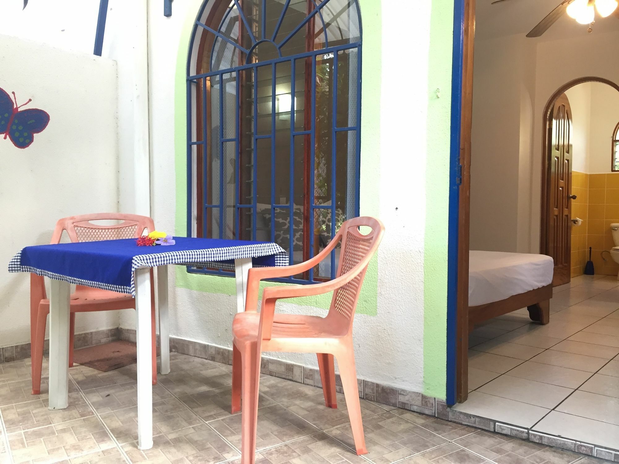 La Perlita Bed & Breakfast 2*