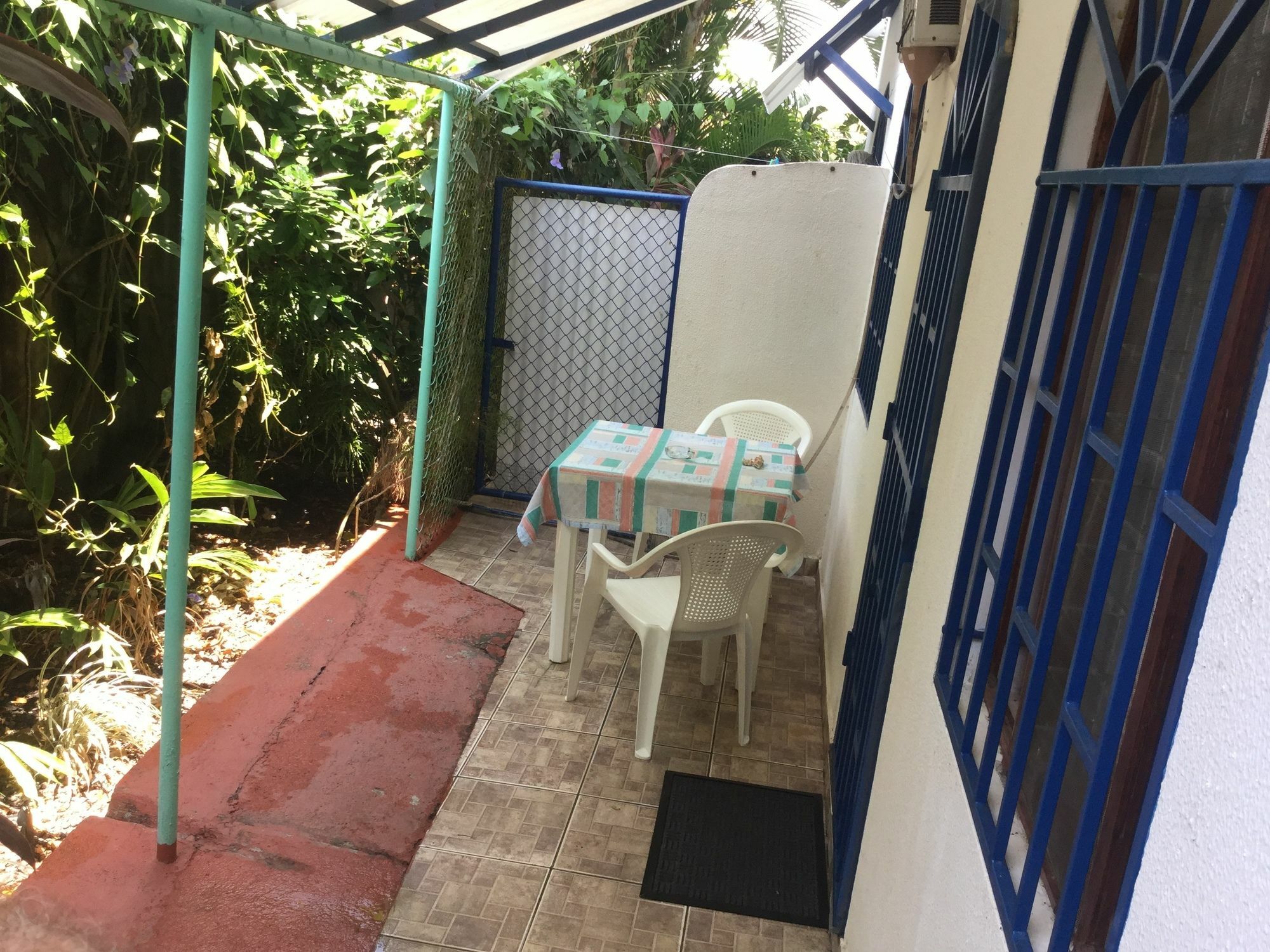 Bed & Breakfast La Perlita Jaco