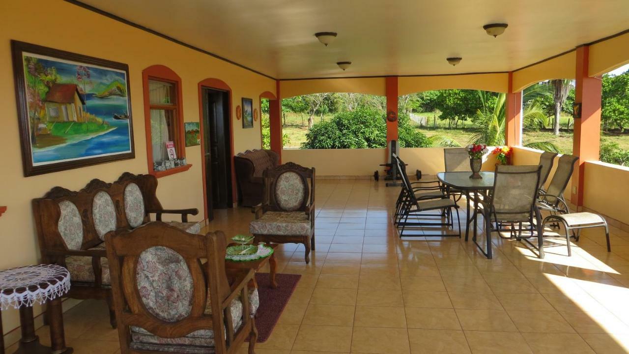 Alta Bed & Breakfast Barranca (Puntarenas)