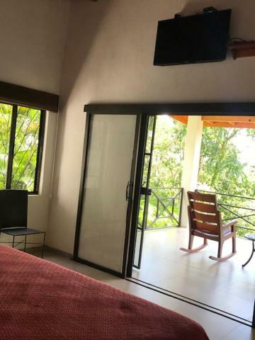 Lambeau Ocean View 1 *