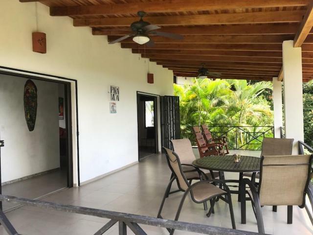 Villa Lambeau Ocean View 1 Uvita