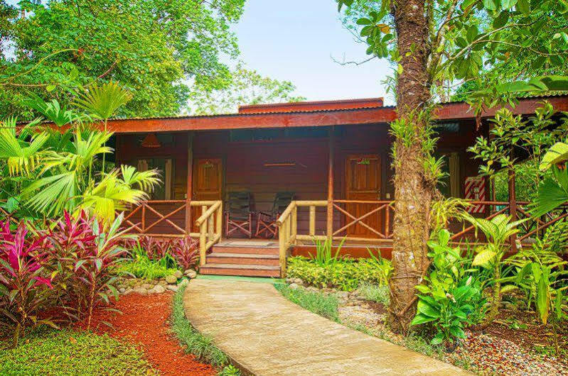 Hotel Pachira Tortuguero