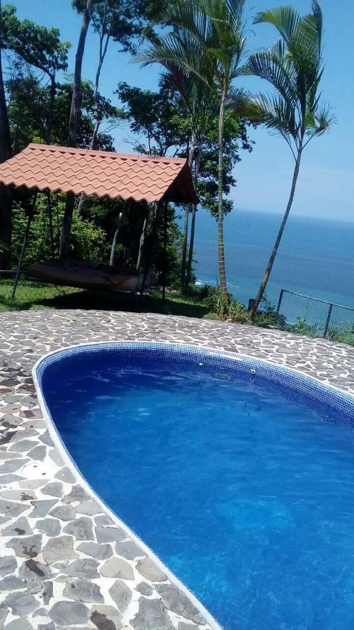Sun & Moon Paradise Lodge *