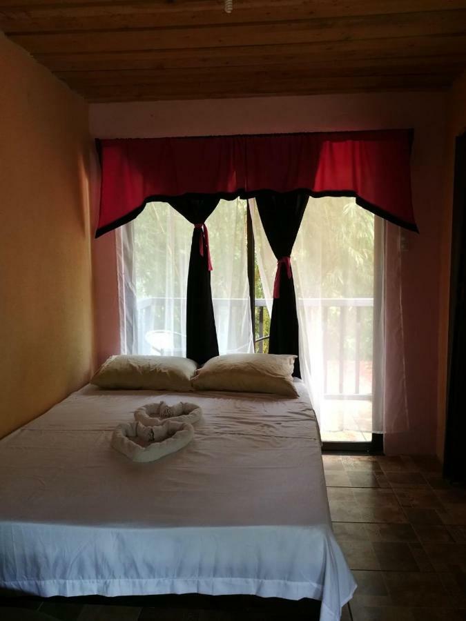 Sun & Moon Paradise Lodge Montezuma