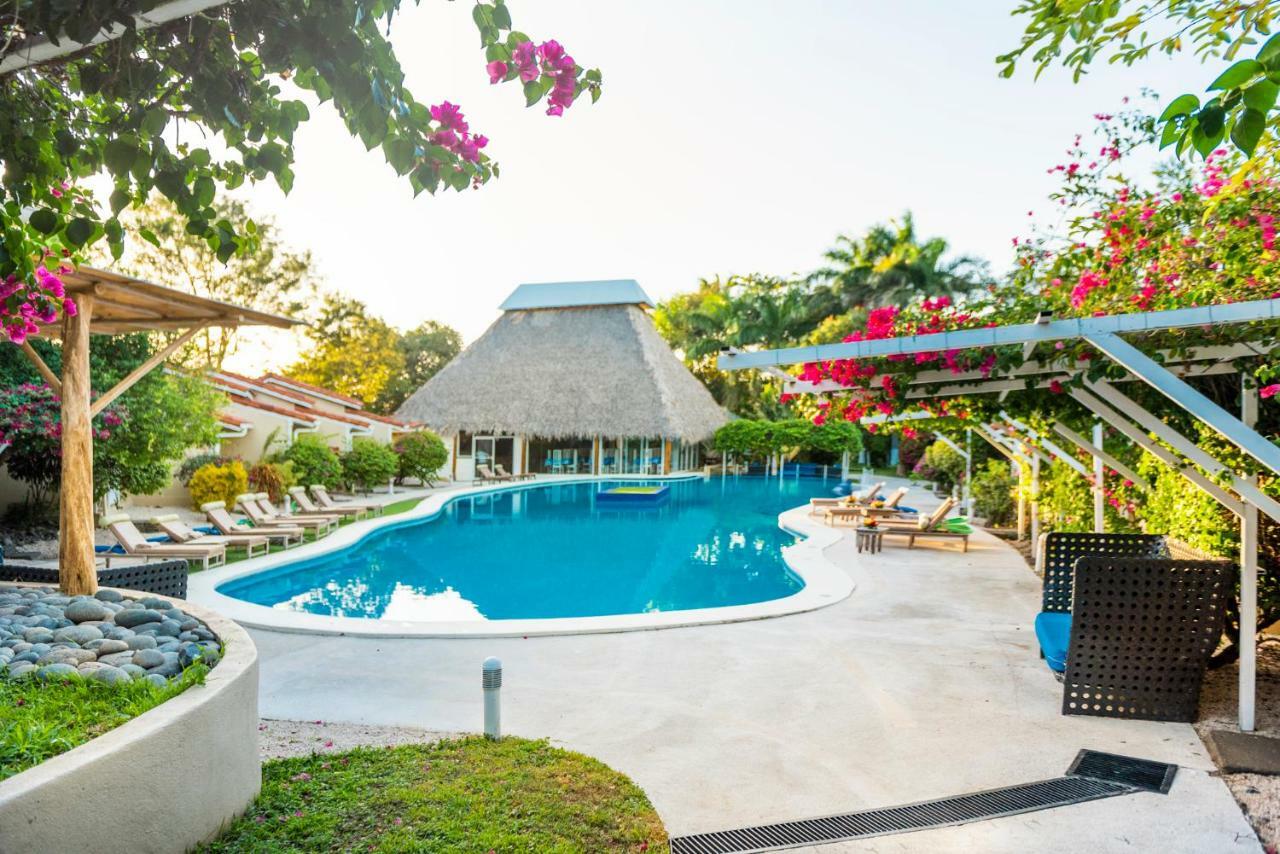 Seis Playas Hotel