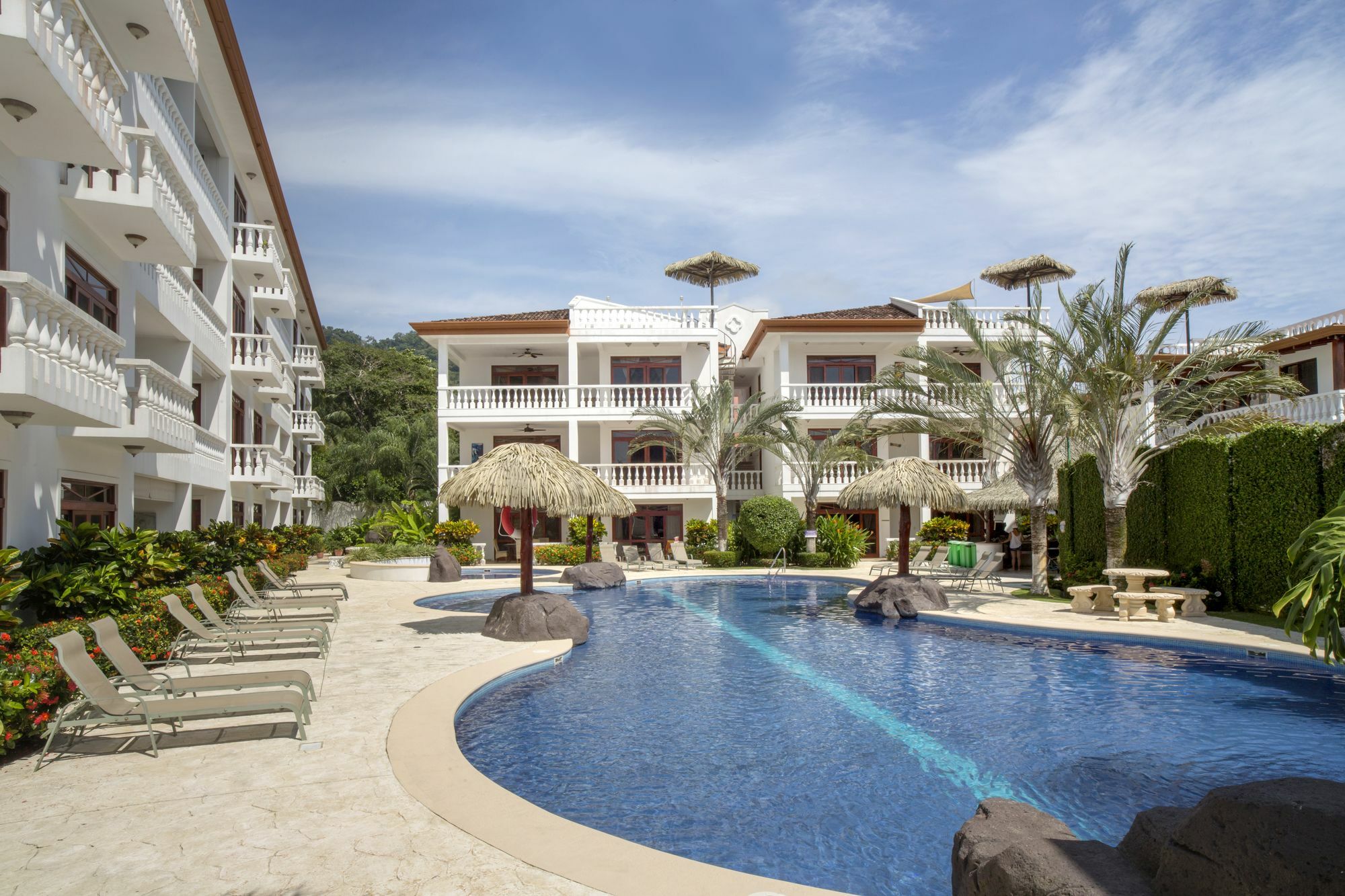 Apartment Paloma Blanca 4d *
