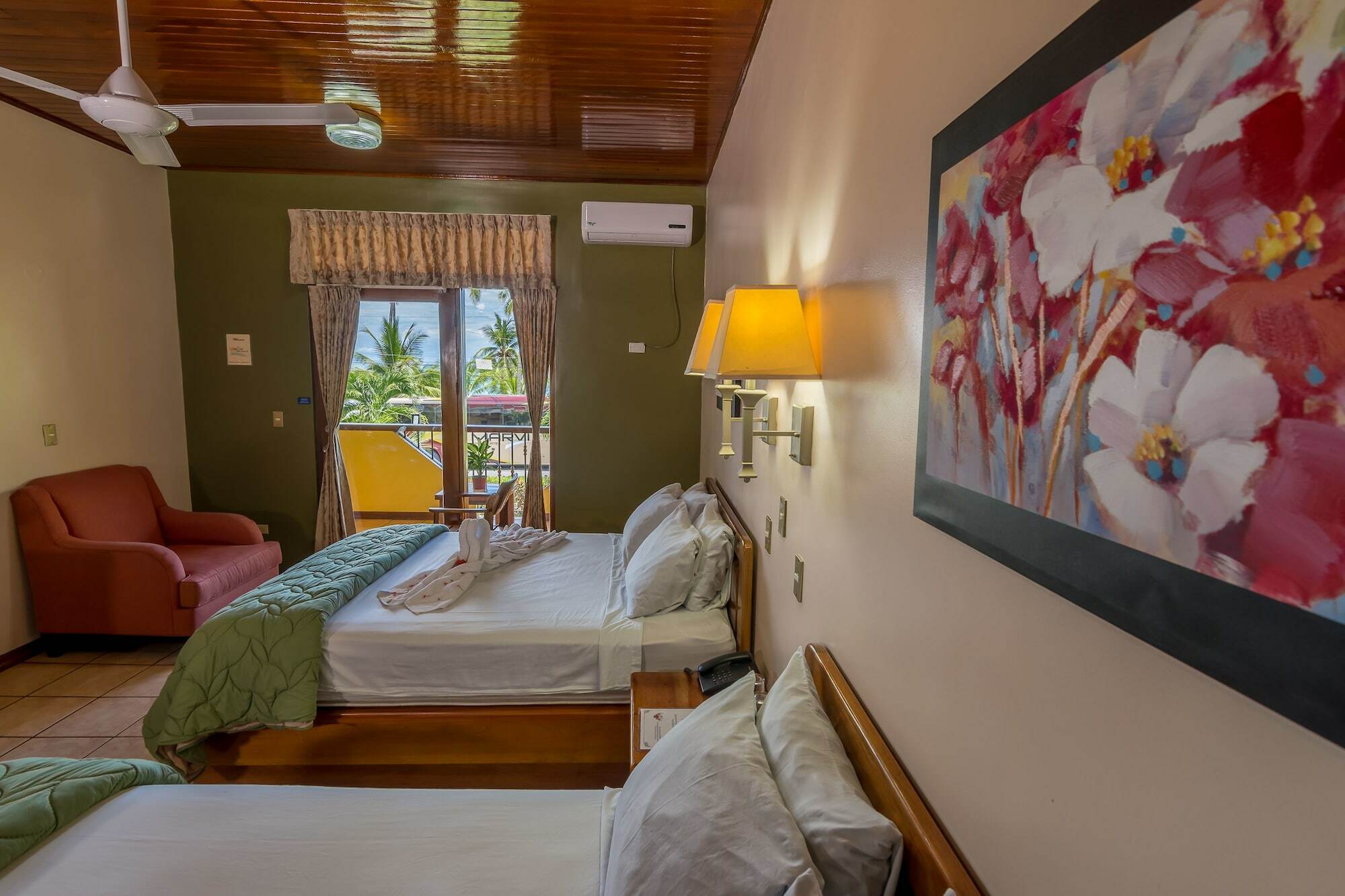 Hotel Manuel Antonio 3*