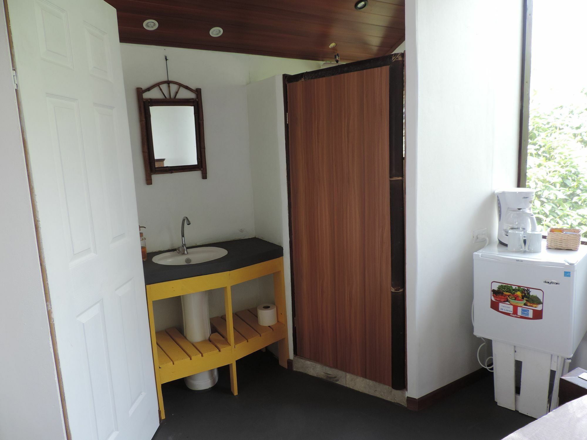 Hotel Ranchos Remo