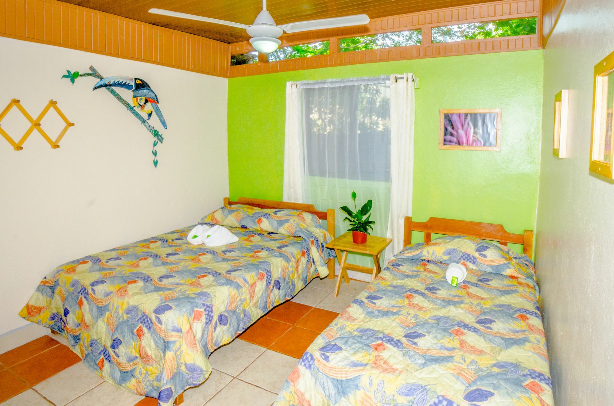 Hostel Shared Dorm By Playa *