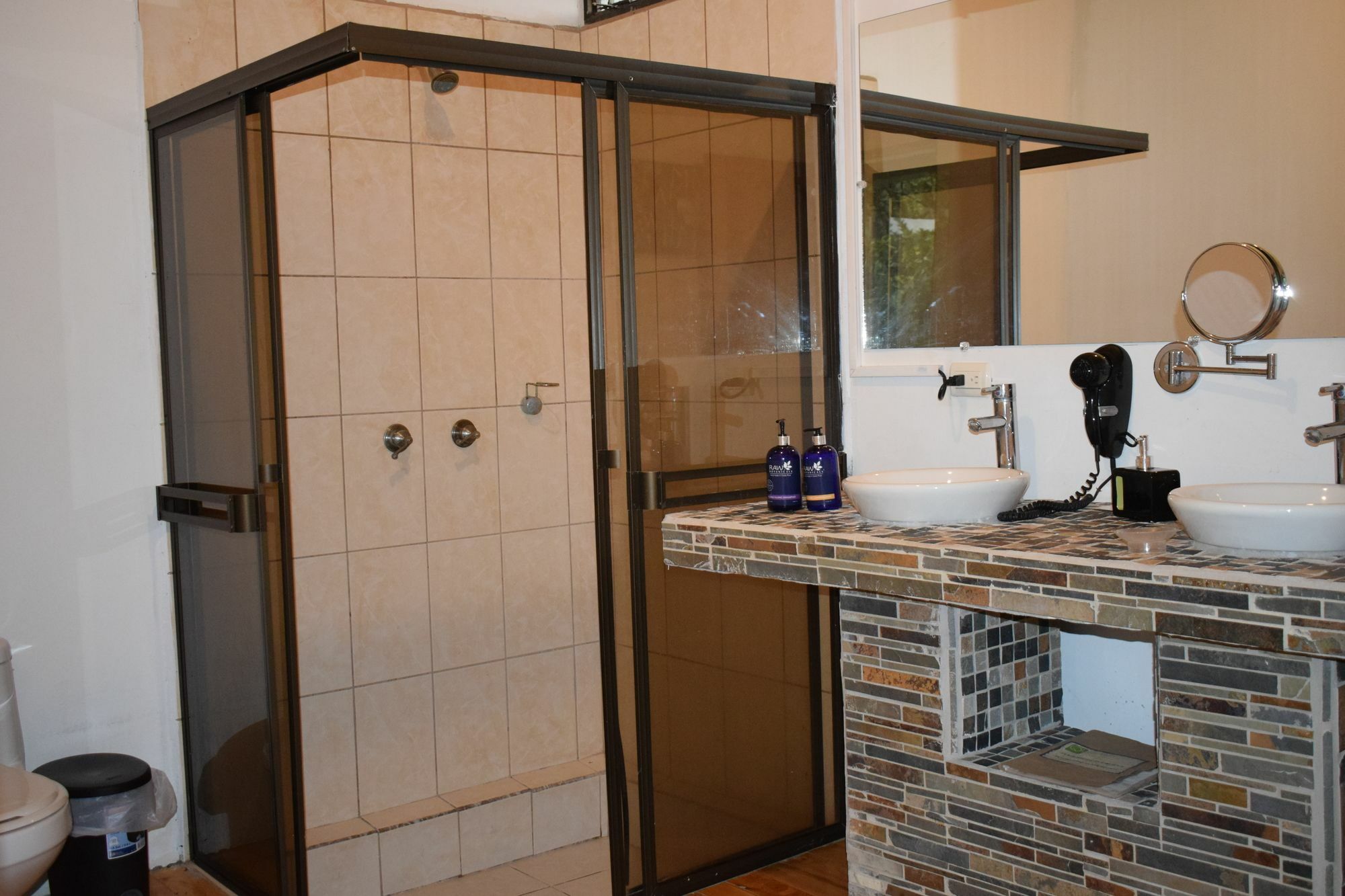 Quelitales Guest house 3*