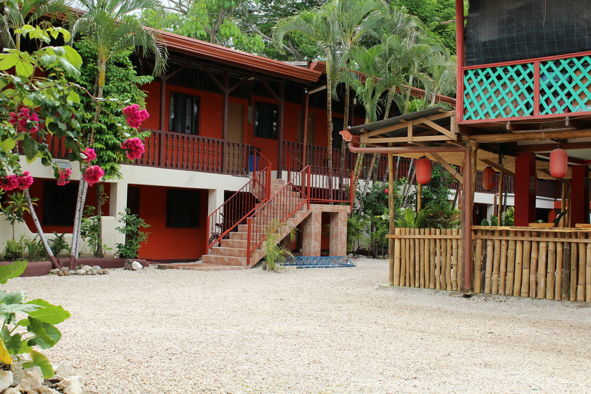 Hostel Shared Dorm By Playa *
